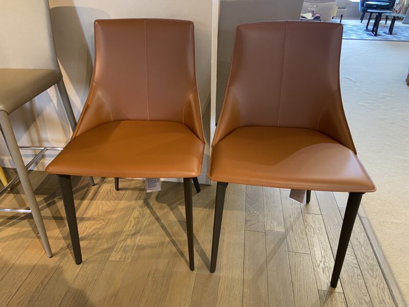 Chaise cuir rigide aura de airnova meubles chalon valence guilherand 26 07 ardeche drome (2)