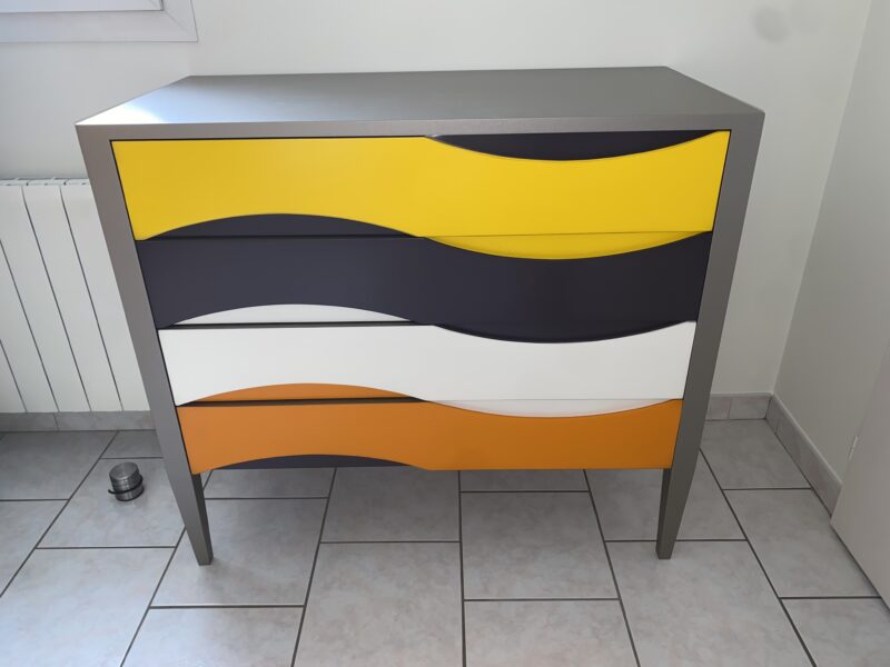 Commode 3 tiroirs coloré vague de BATEL meubles chalon 07500