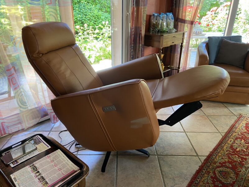 Fauteuil relax electrique cuir charline fabrication française meubles chalon ardeche drome 07 26 (2)