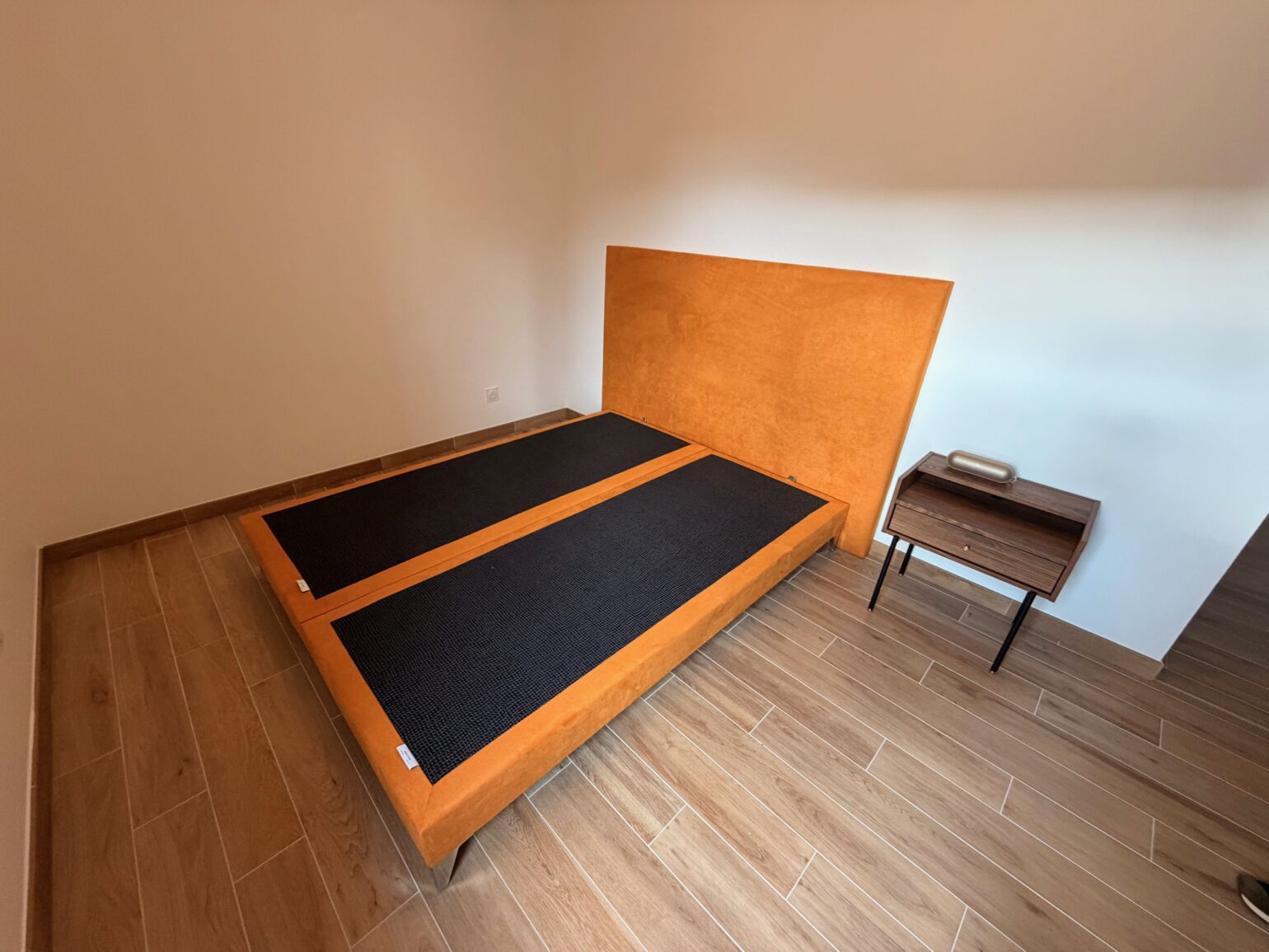 tête de lit decosom sommier assorti meubles chalon 07500