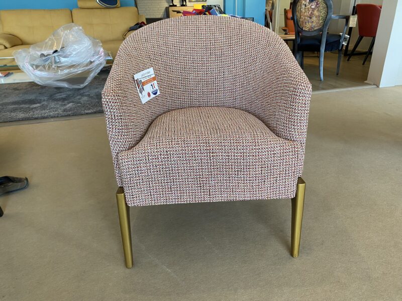 fauteuil victor finition vieil or tissu fournis de CHARLES PAGET meubles chalon ardeche drome 26000 07500