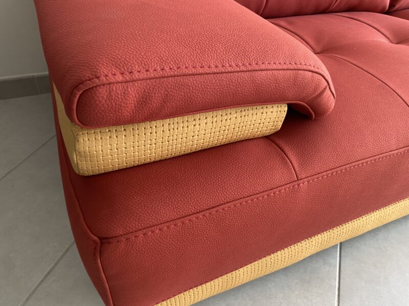 canape microfibre rouge et jaune meubles chalon ardeche drome 07 26