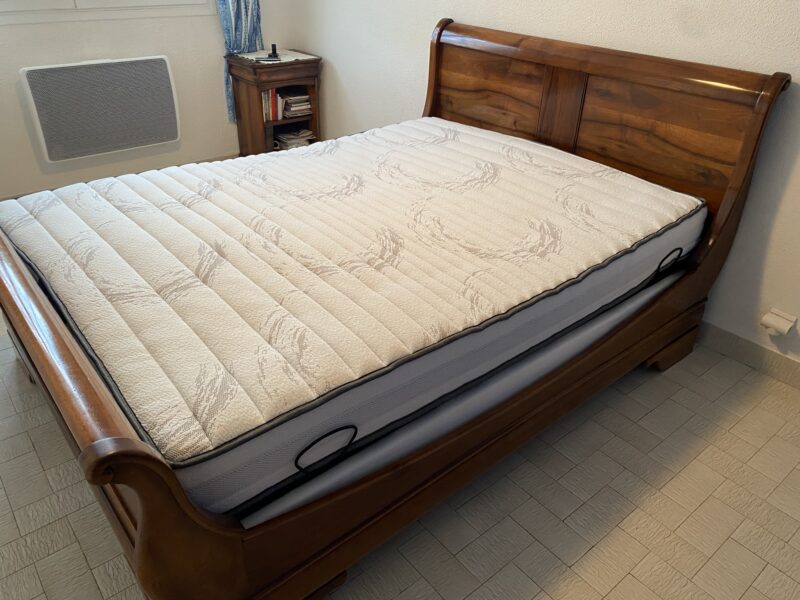 Literie electrique en 140 x 190 de DUVIVIER matelas latex évéa meubles chalon 07 26 (1)