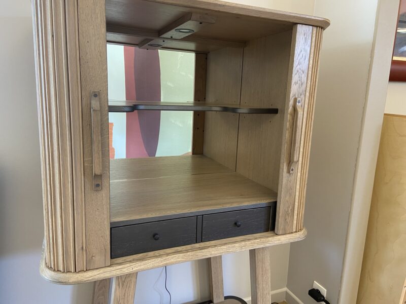 Meuble bar atcopi portes coulissantes chêne massif et placage meubles chalon 07500 26000 valence guilherand 07 26 (2)