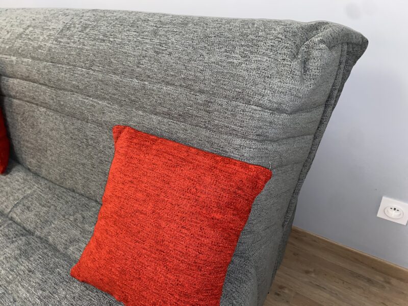 banquette BZ 140 gris et rouge NAD meubles chalon