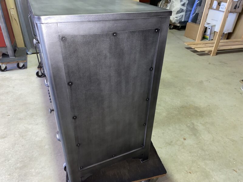 Buffet indus laque gris acier