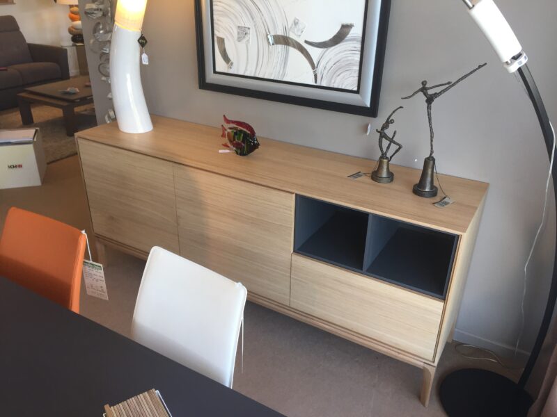 buffet buzz de dasras chêne naturel et laqeu anthracite meubles chalon 07500 guilherand (9)