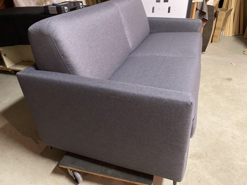 coté accoudoir canapé convertible rapido TEO de VITARELAX tissu gris matelas 13 cm meubles chalon contemporain pas cher (1)