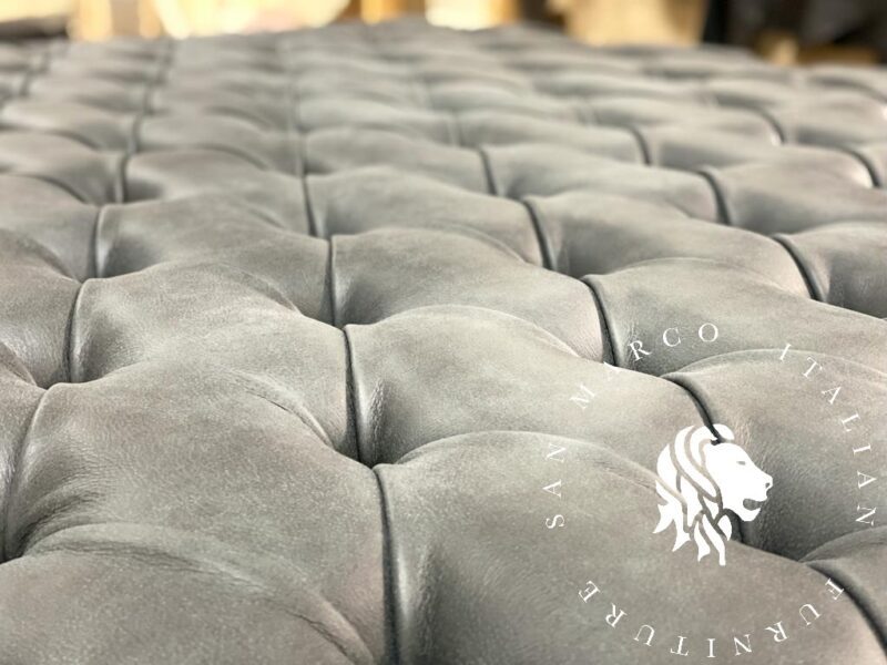 Canapé chesterfield cuir de SAN MARCO
