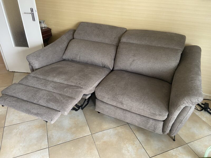 canapé relax electrique têtière réglable tissu gris grand confort meubles chalon 07500 26000 valence guilherand ardeche drome (1)