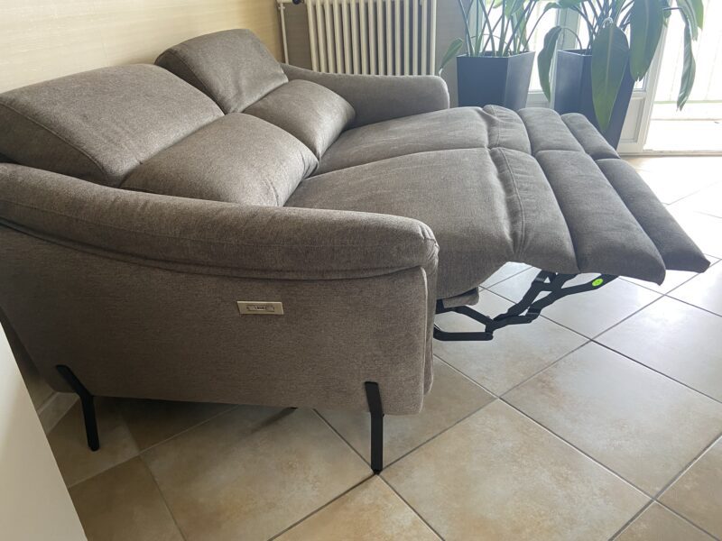 canapé relax electrique têtière réglable tissu gris grand confort meubles chalon 07500 26000 valence guilherand ardeche drome (1)