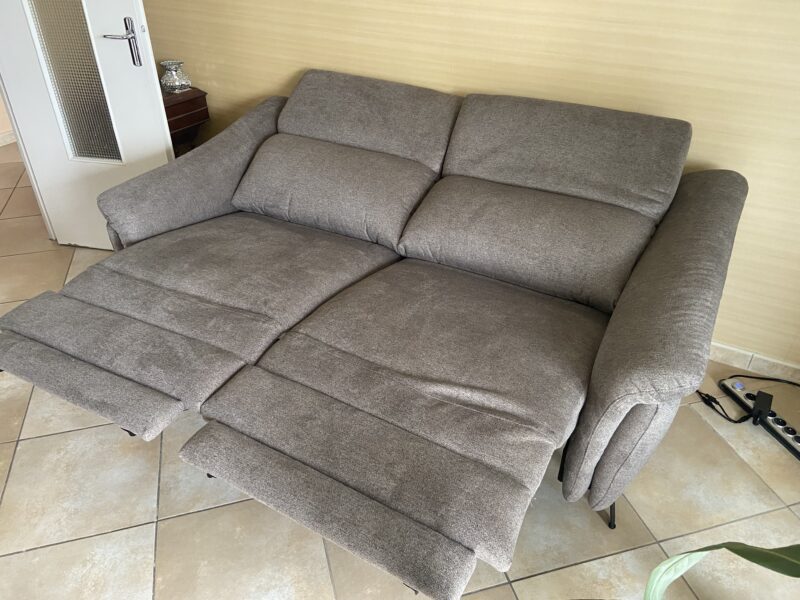 canapé relax electrique têtière réglable tissu gris grand confort meubles chalon 07500 26000 valence guilherand ardeche drome (1)