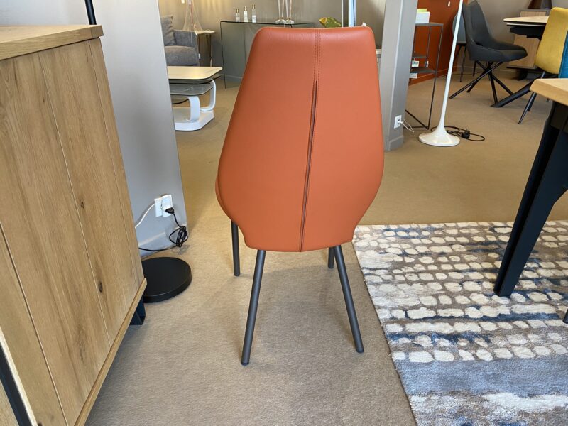 chaise tulip guilherand valence meubles chalon ardeche drome skaï et métal de airnova meubles chalon 07500 (1)