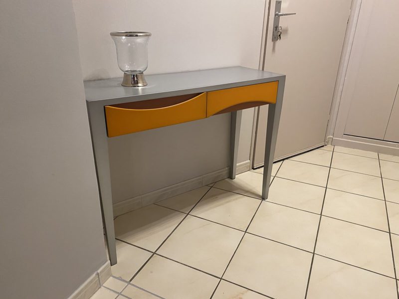 Console moderne 2 tiroirs orange de BATEL