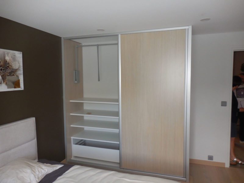 Dressing chambre portes coulissantes 1 seul remplissage