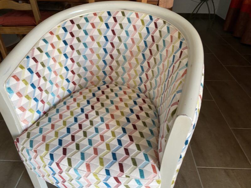 Fauteuils juliens confort ferme tissus clair de CHARLES PAGET
