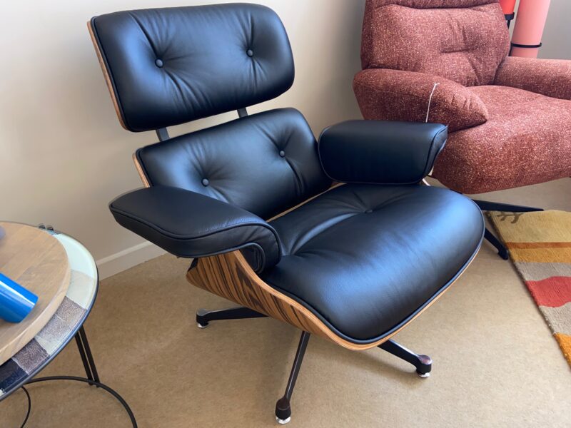 fauteuil pivotant cuir et palissandre contemporain petite dimension avec ottoman meuble chalon 07 26 07500 26000 guilherand valence 07 26 (1)