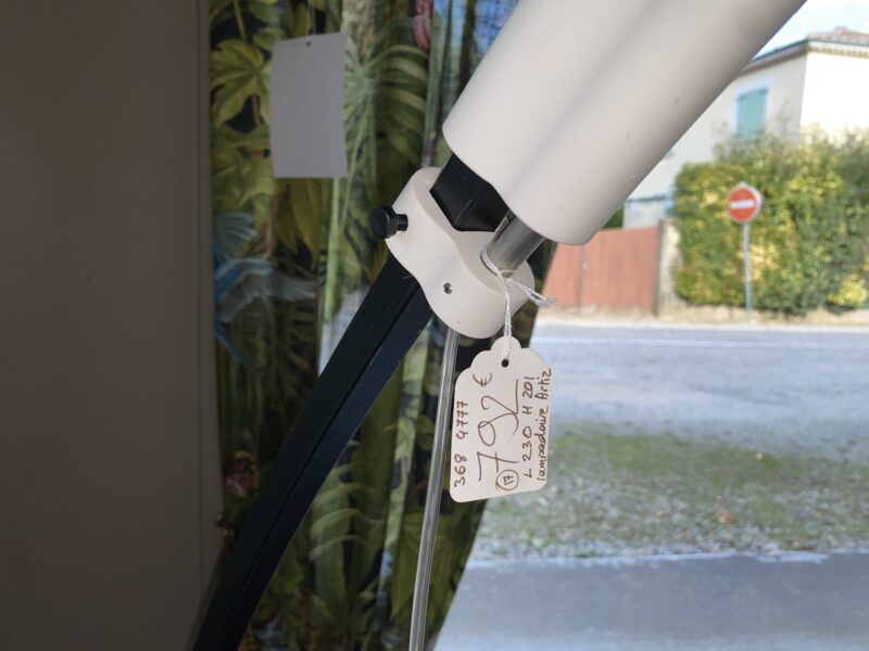 Lampadaire extensible métal et abat-jour tissu
