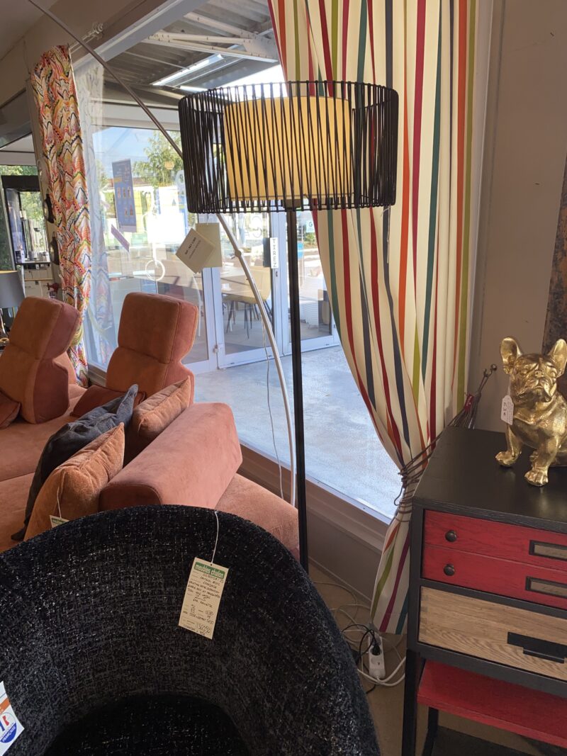 lampadaire scoubidou noir