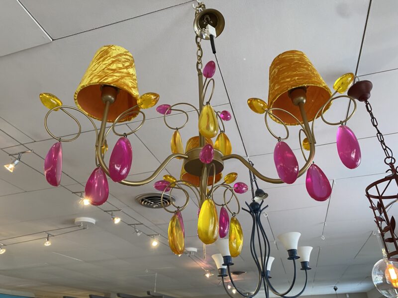 Lustre art déco exubérant coloré