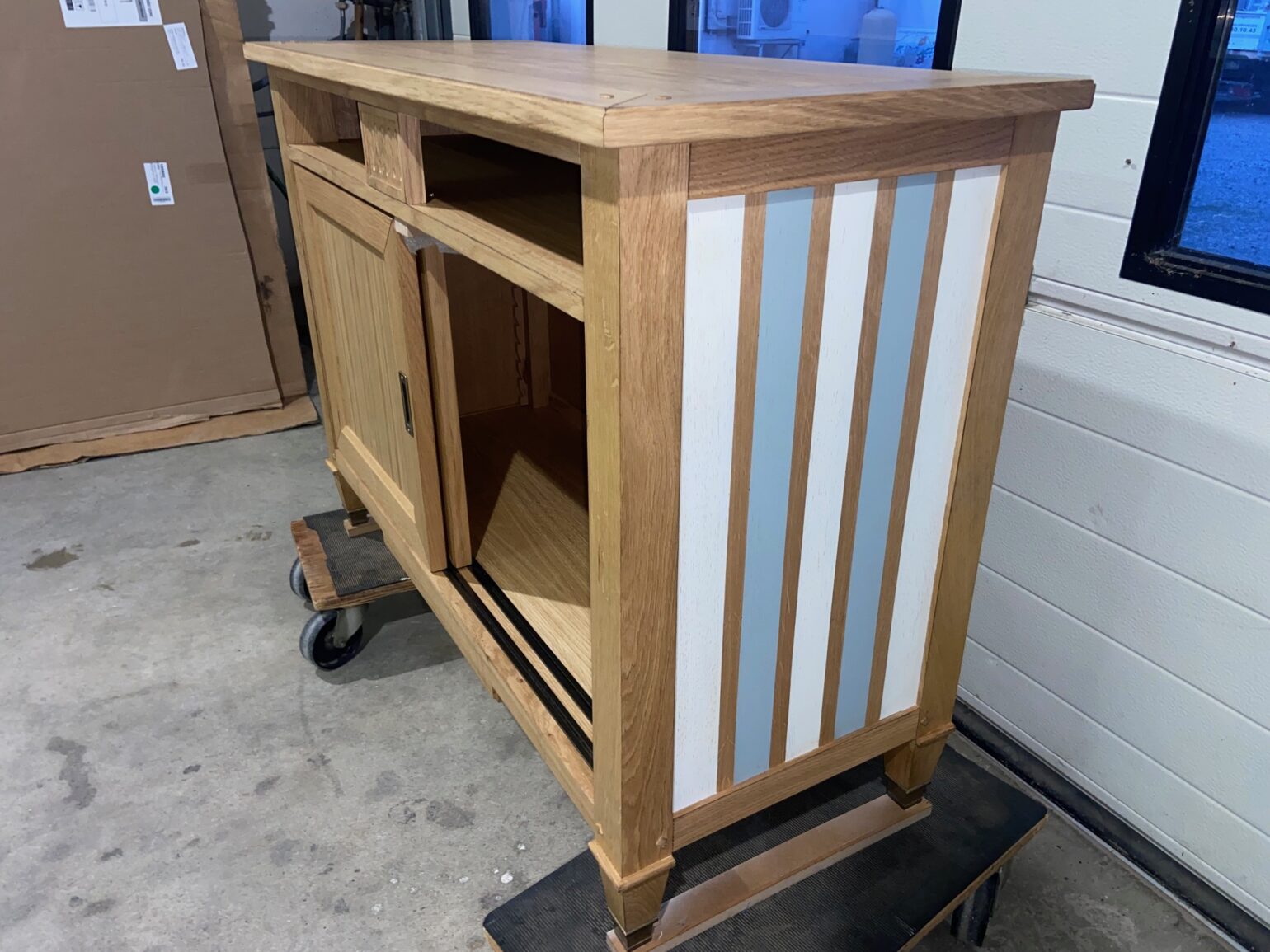 meuble télé portes coullissantes chêne naturel et laque chalon 07 26 ardeche drome (1)