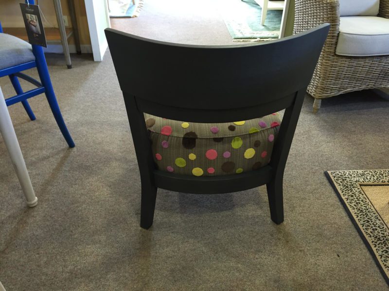 Petit fauteuil boiserie ton wengé