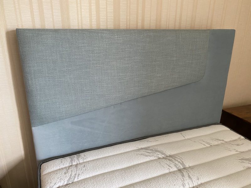 Tête de lit et sommier assorti microfibre gris bleu