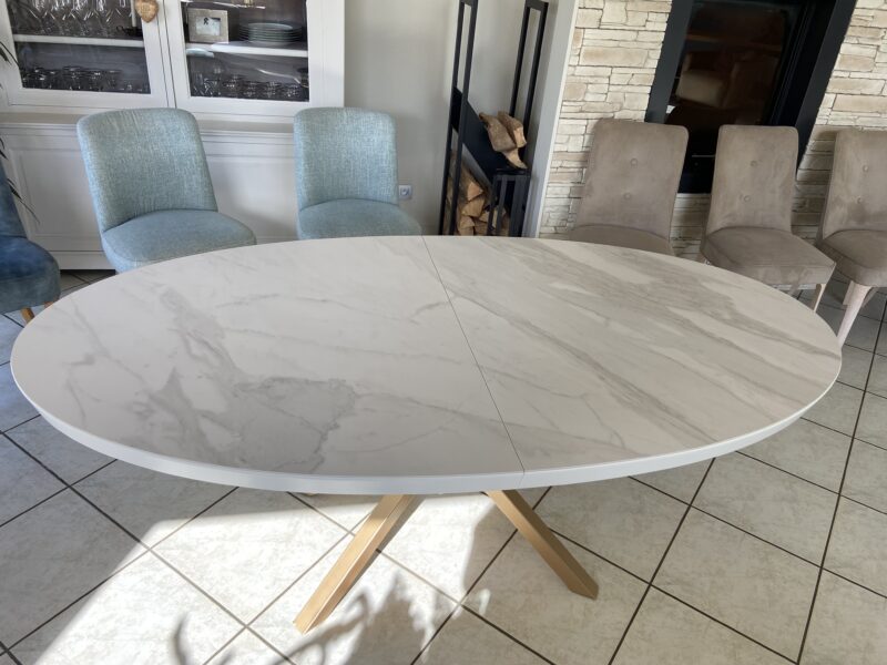 table céramique ovale arc pied métal doré meubles chalon 07500 guilherand valence 26000 (1)