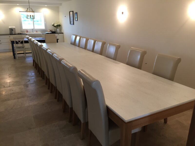 table rectangulaire sur mesure trés longue meubles chalon chêne massif meubles chalon 07 guilherand valence
